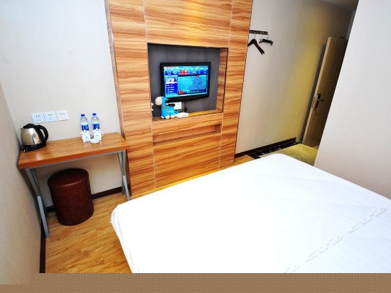 特惠大床房（无窗）