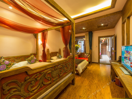 二号店温馨家庭房