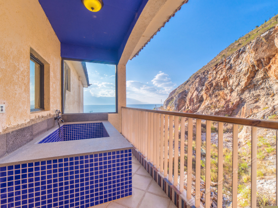 舒适山海观景经济房