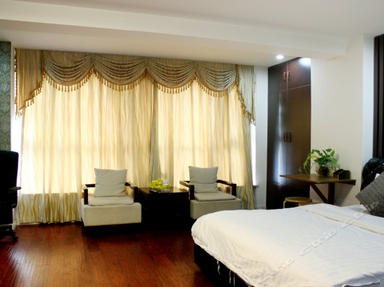 豪华市景大床房