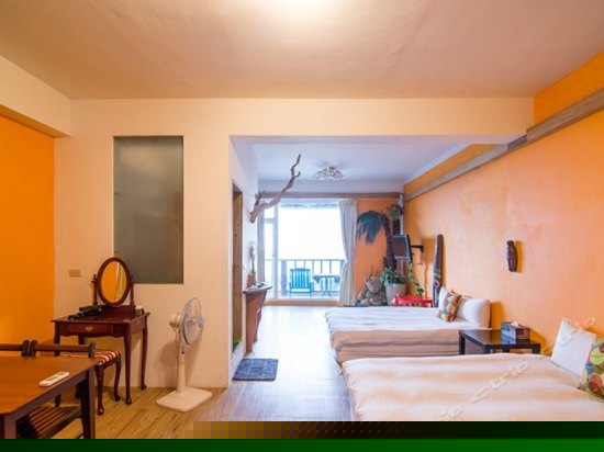 香橙橙海景四人房