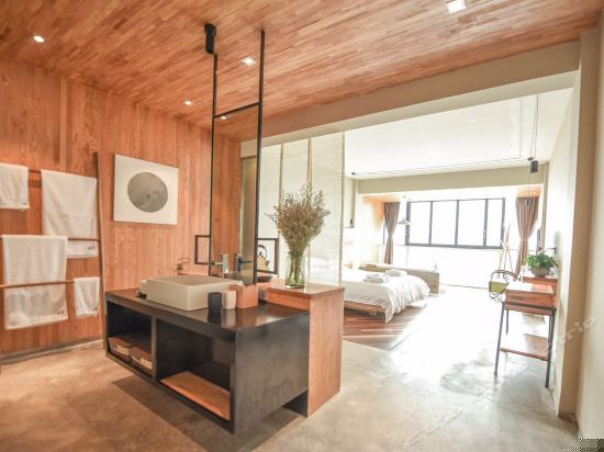 最美洱海海景大床房