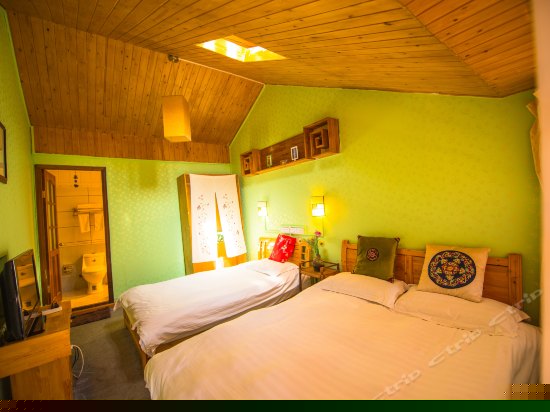 二楼双床标准房