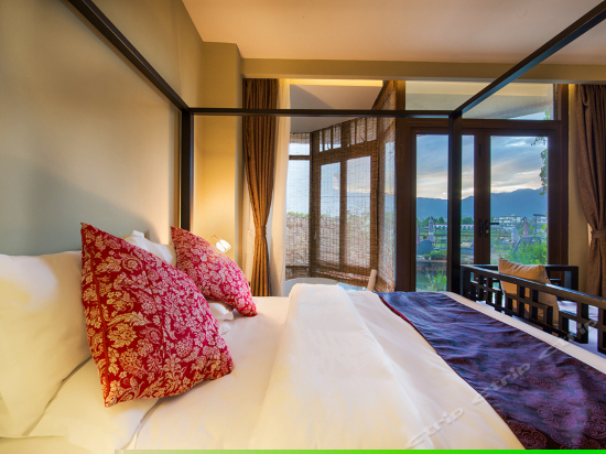 玉龙雪山豪华房