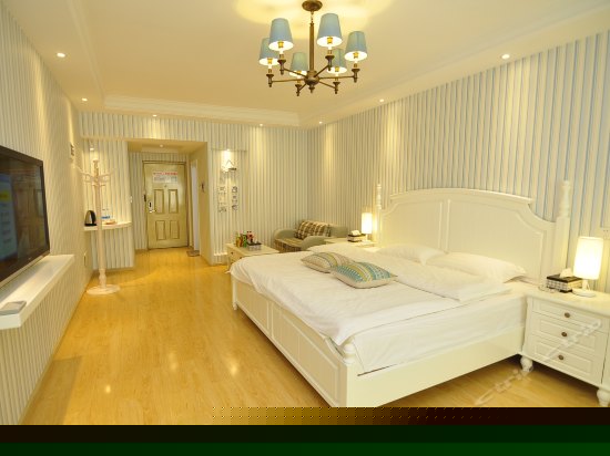 地中海风情大床房