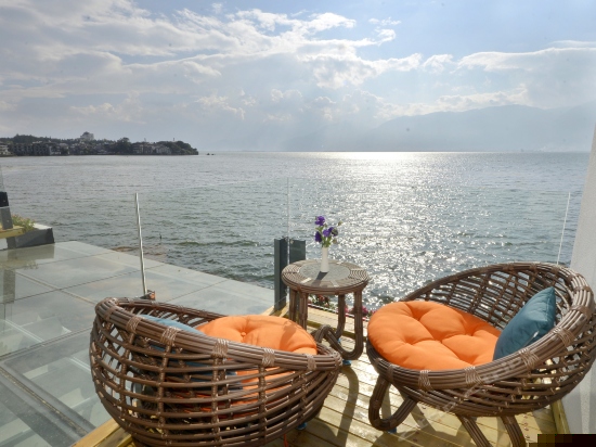 二楼海景榻榻米标准间