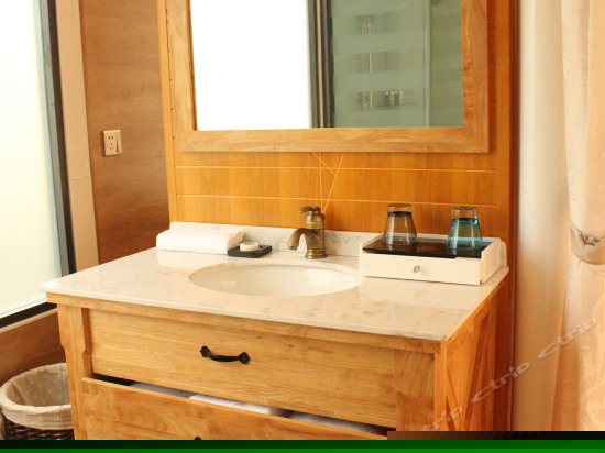 A区浪漫花海帐篷客房