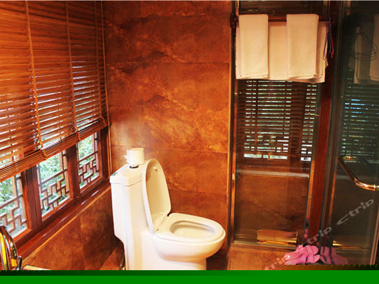 精致标准间（翡色翠华）