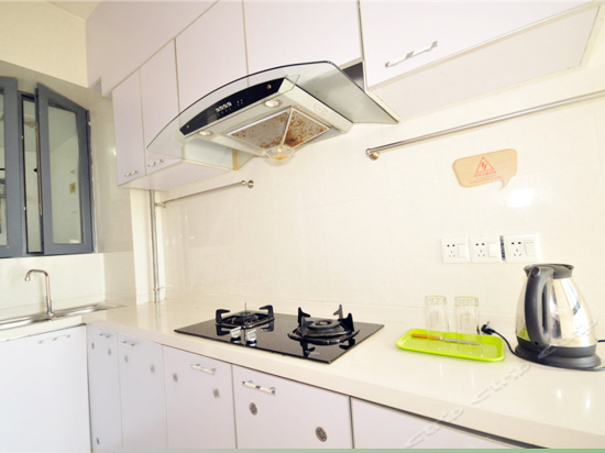 豪华园景大床房