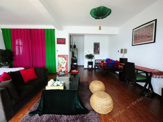 豪华海景大床房04