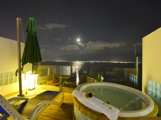 地中海风复式海景套房