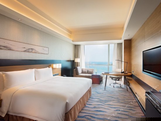 豪华海景客房大床房