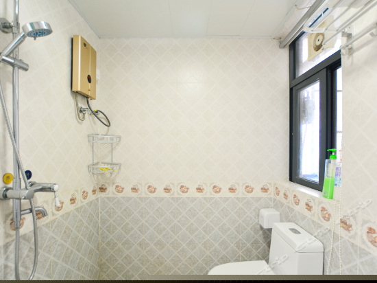 椰韵园景三房一厅