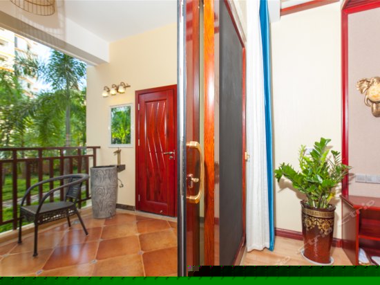 南亚风情家庭套房