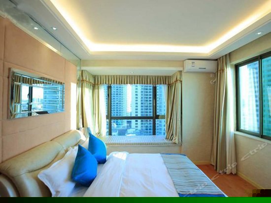 新浪国际公馆豪华海景3房