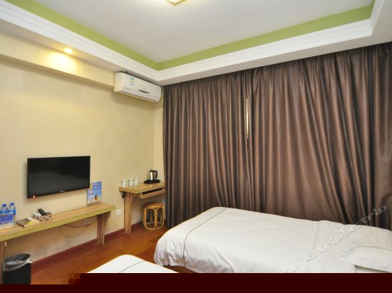 独立阳台观景三人间