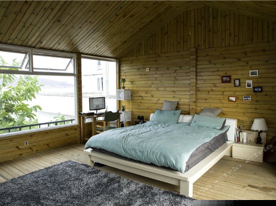 全海景主题木屋