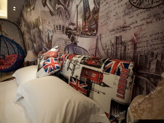 欢乐时光大床房