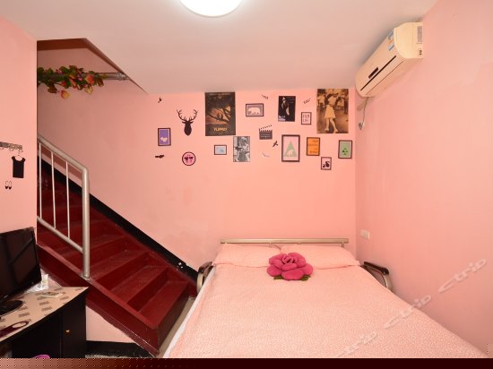 复式标准家庭房