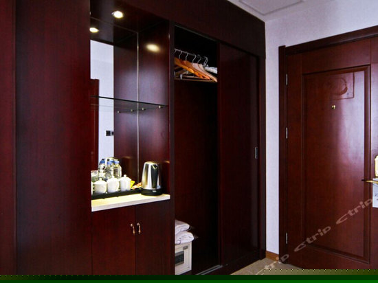 和颐商务大床房