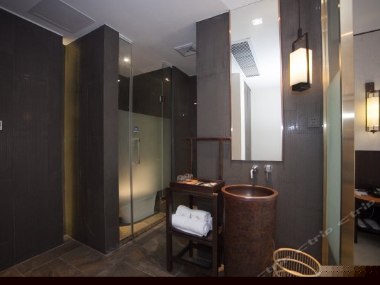 高级豪华双人间