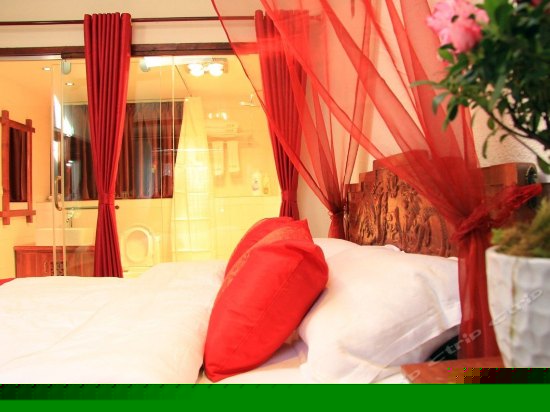 207 天雨流芳 大床房