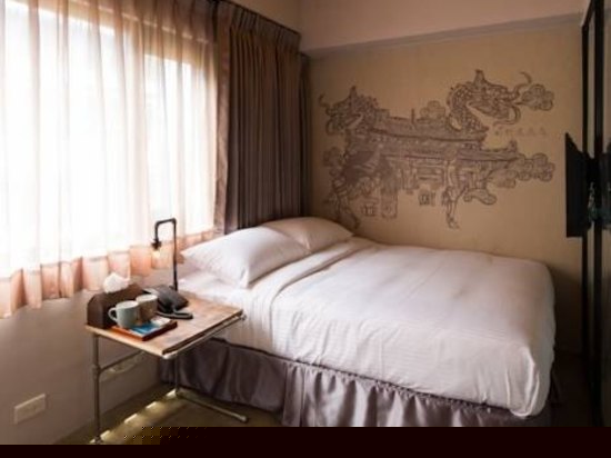 标准大床房（无窗）