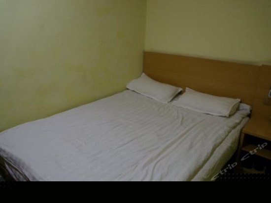 经济大床房(无窗)