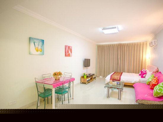 兰海三期豪华海景大床房