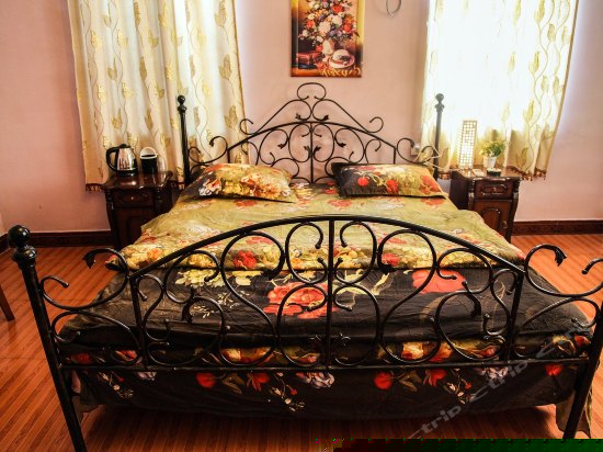 欧式江景大床房