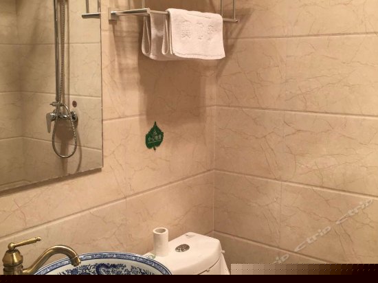 高级大号床间-带中式炕