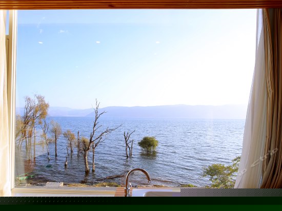 爱有天意榻榻米海景房