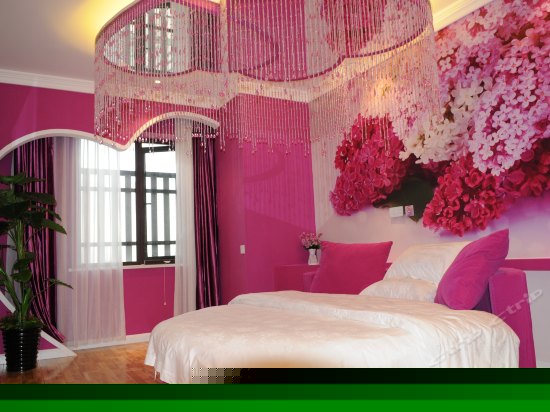 更阑人静主题大床房