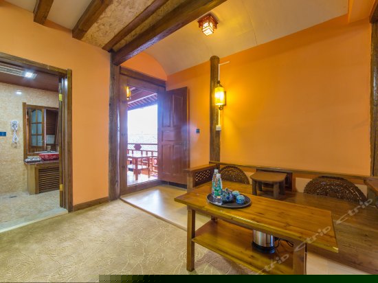 雪山观景豪华复式套房