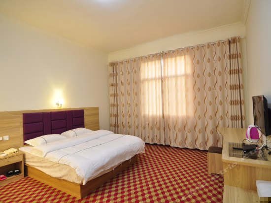 特惠豪华大床房