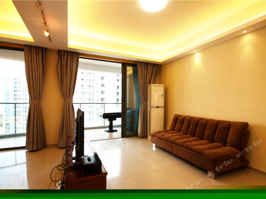 雅致园景1室2厅大床房