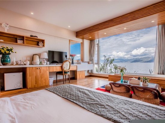 爱有天意榻榻米海景房