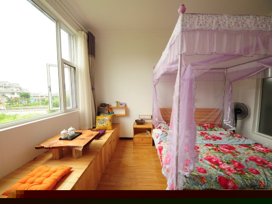 观景飘窗大床房