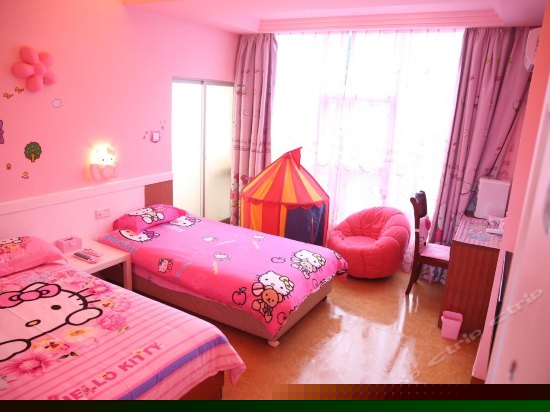 米奇儿童主题房