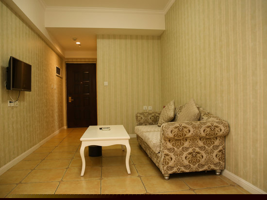 豪华套房 （三室一厅）