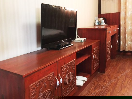 湖景豪华双床房