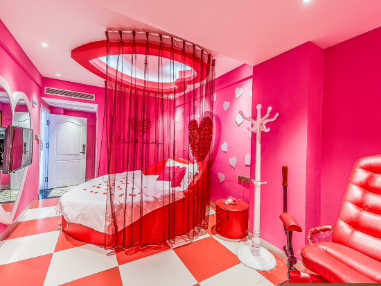 激情系列主打房