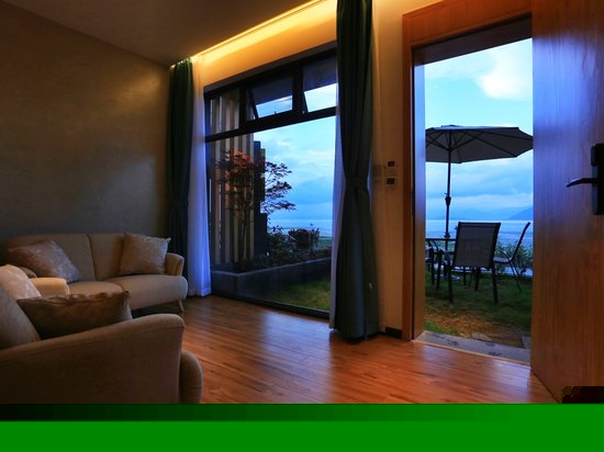 花园海景大床房