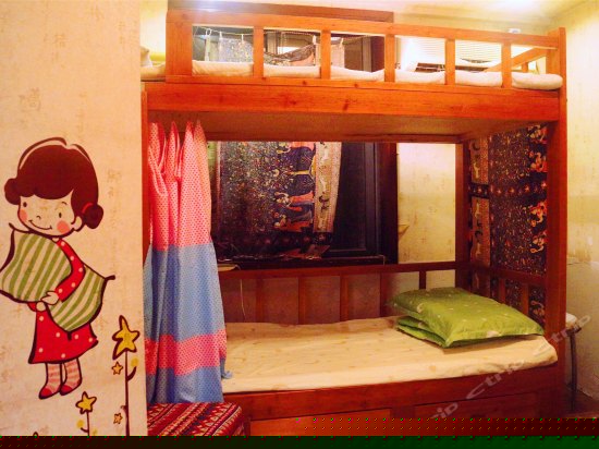 私密四人间（床位）