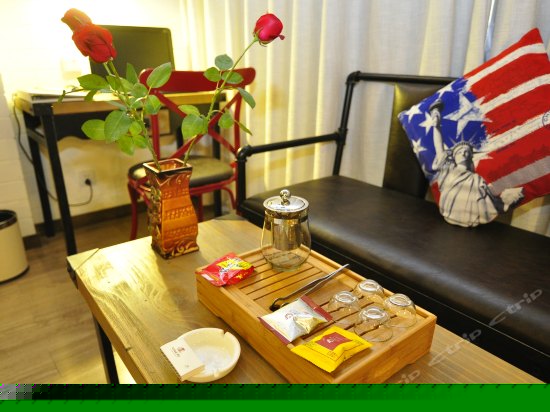 帝士空间大床房