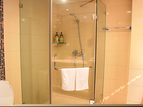 豪华主题大床房