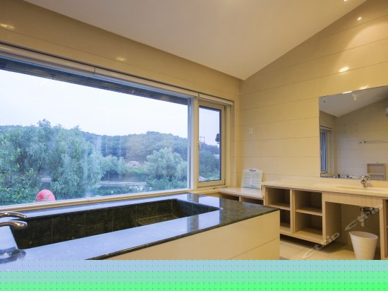 北马别墅楼豪华间