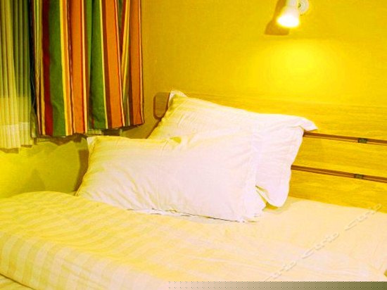 经济房（无窗）