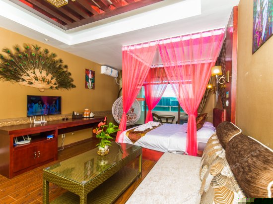 豪华江景大床房