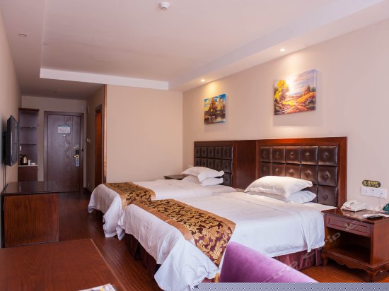 特惠豪华家庭房